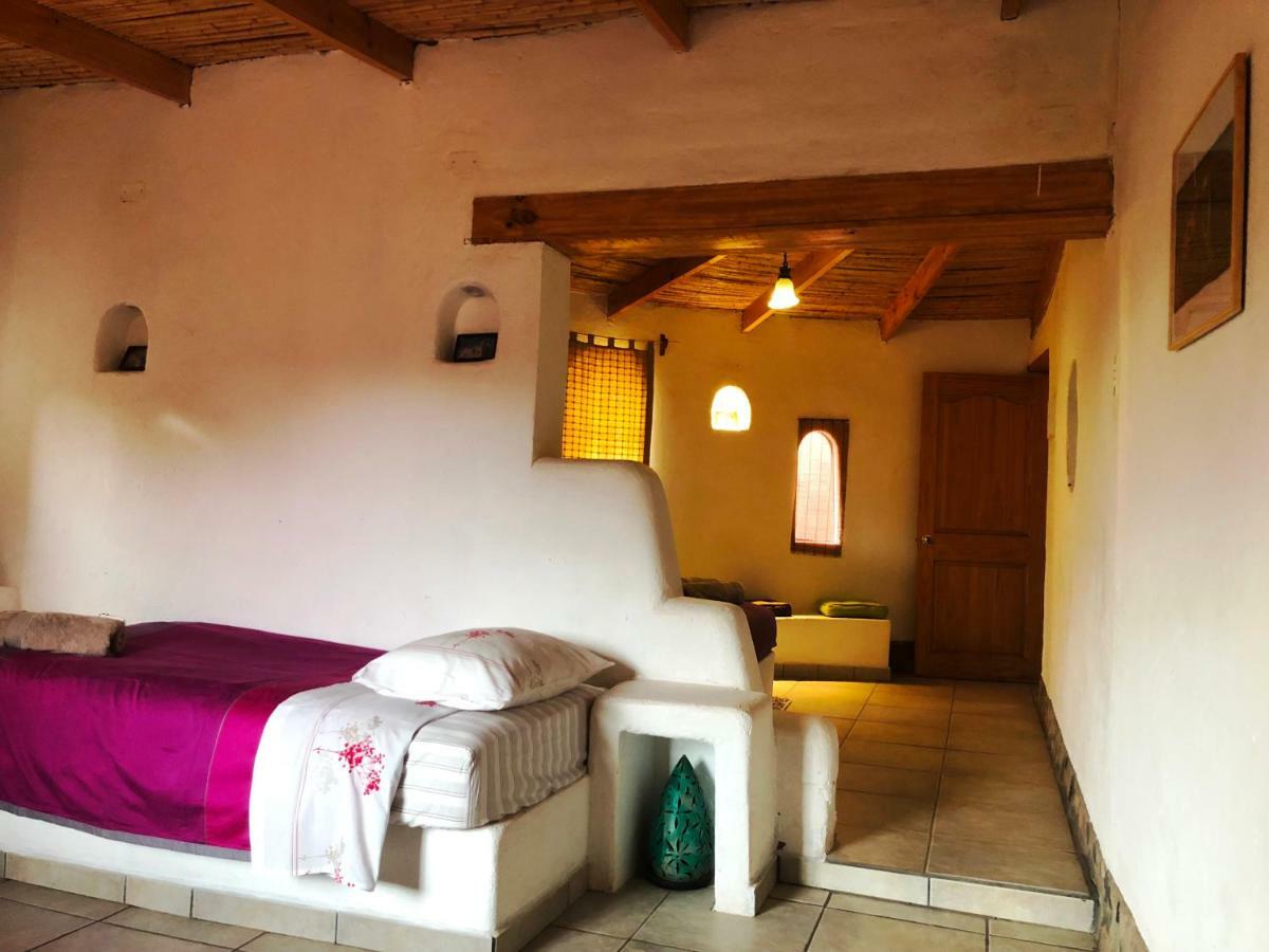 Rancho Quitapenas Bungalows San Pedro de Atacama Ruang foto